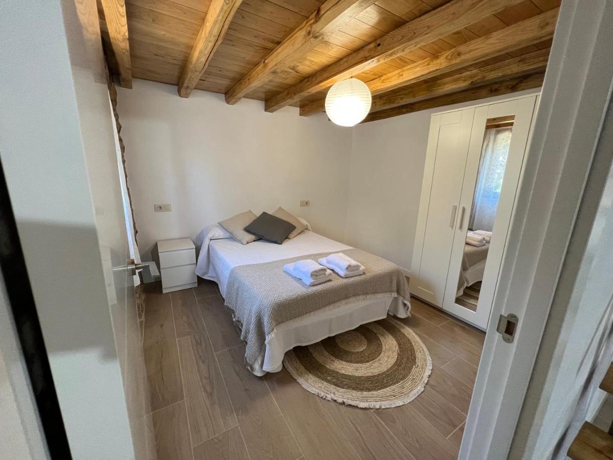 Ferienhaus Casa De Piedra Barreirina A Coruña
